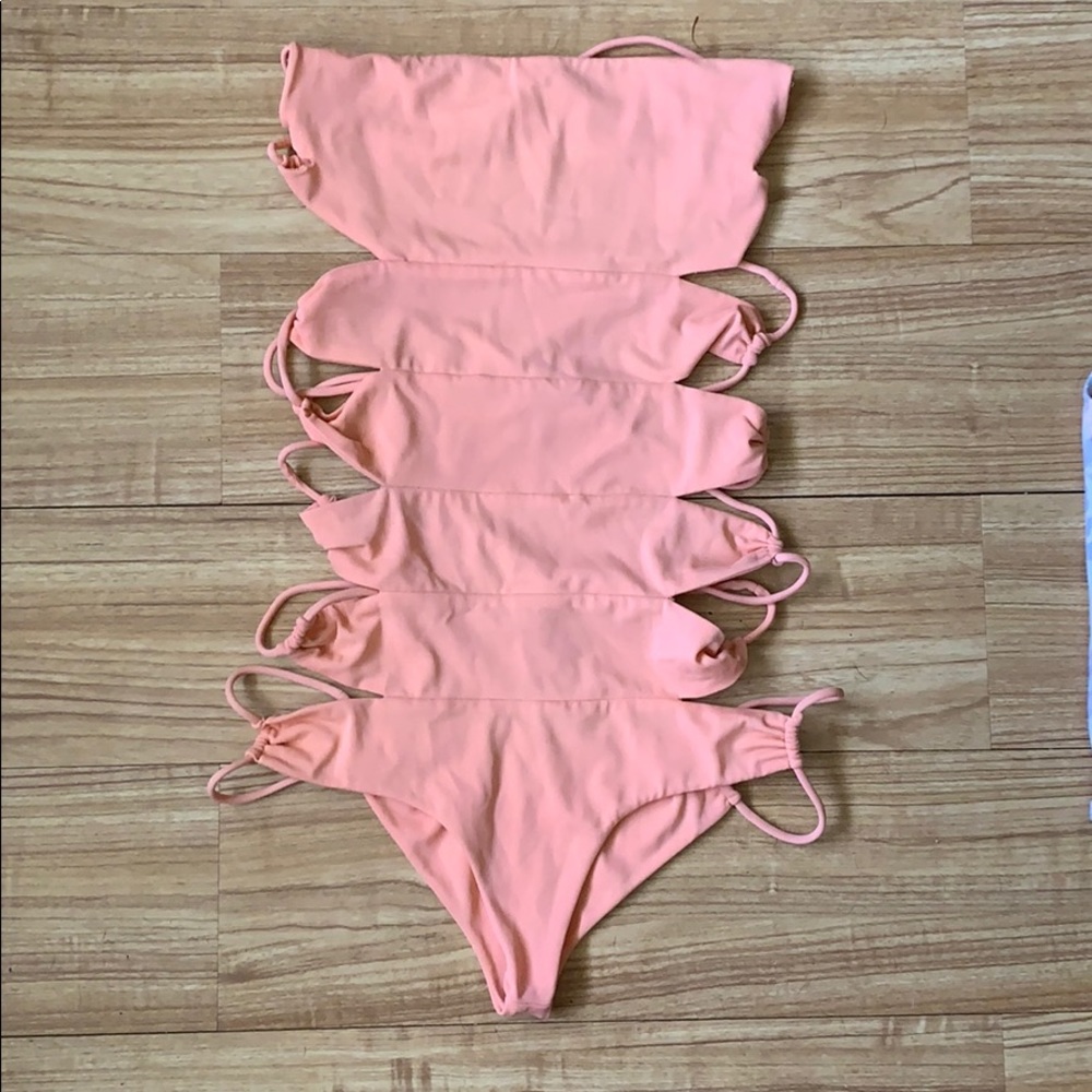 Indah one piece m - Picture 1 of 2